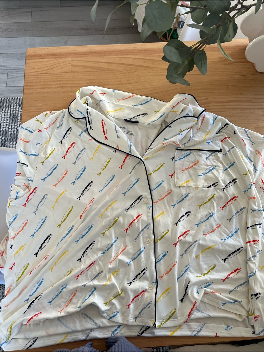 Aerie White Pajama Top with Multicolor Fish Print